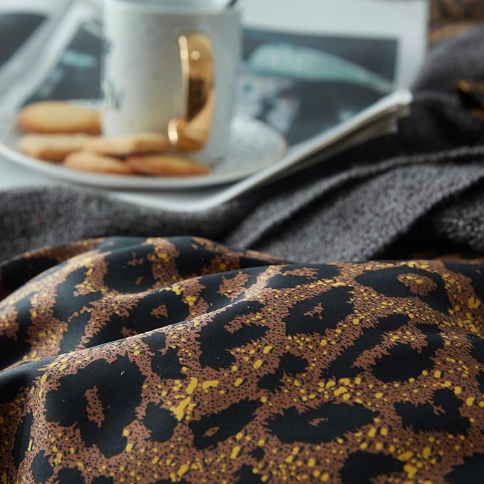 Leopard Print Comforter Set Full Size Animal Cheetah Printed Comforter Set 3 Pieces Fluffy Soft Microfiber Brown/Black Floral Bedding Set Farmhouse Boho Bed Comforter with 2 Pillowcases for All Season