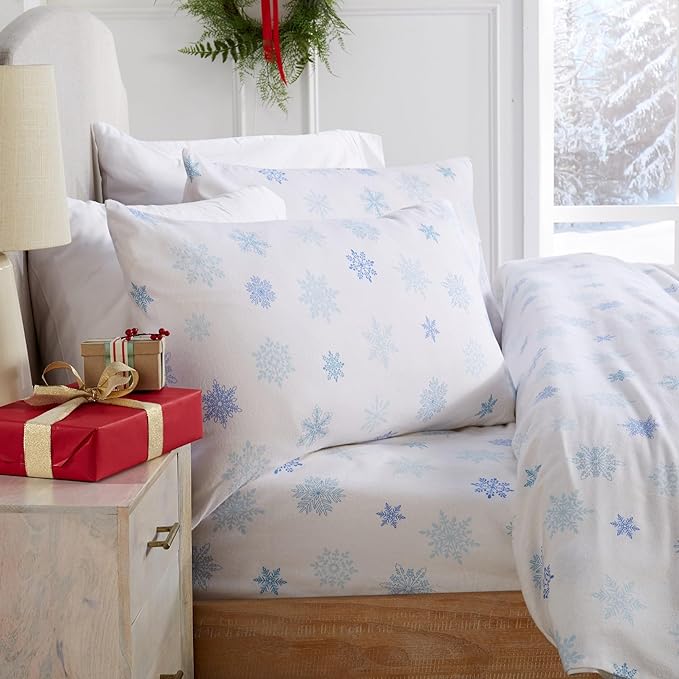 Market & Place 100% Turkish Cotton Flannel Sheet Set | 4 Piece Deep Pocket Novelty Cozy Winter Bed Sheets | Double Brushed for Extra Softness & Comfort | Alpine Collection (King, Blue Snowflake)