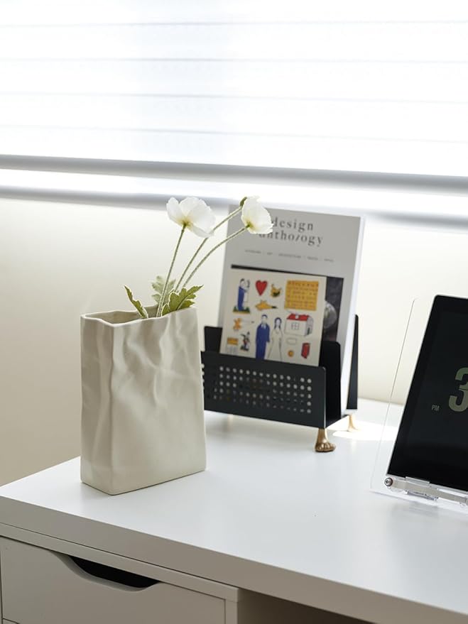 WENSHUO Crinkle Paper Bag Shape Ceramic Vase, Large Capacity for Flower Arrangement, Bookshelf Decorative (Matte Crème)