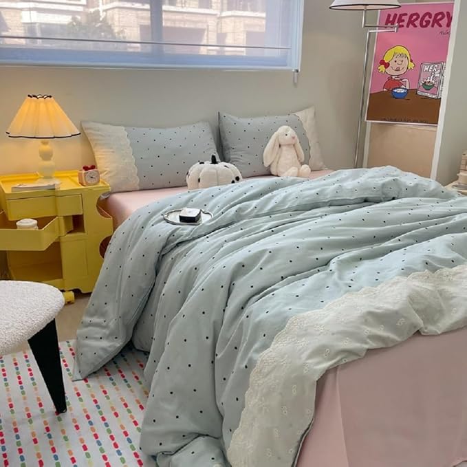 LifeTB Romantic Lace Comforter Set Queen Cute Polka Dots Comforter with 2 Pillowcases Fluffy Soft Microfiber Black Dots Bedding Set for Teens Girls Lightweight Princess Style Queen Comforter Set