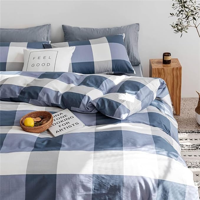LifeTB Twin XL Comforter Set Modern Style Plaid Checkered Pattern Comforter Soft Fluffy Blue White Grey Geometric Comforter with 2 Pillowcases for Men Boy Teen All Seasons Comforter Set Twin XL Size