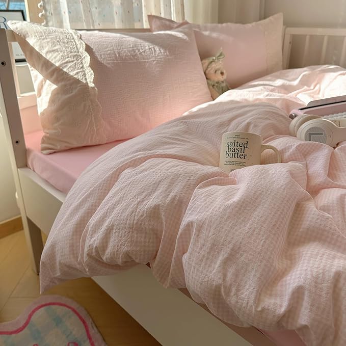 VM VOUGEMARKET Pink Gingham Comforter Set Queen 3 Pieces Lace Bedding Set Simple Cozy Plaid Checkered Comforter Quilt with 2 Lace Pillowcases for Girls Women