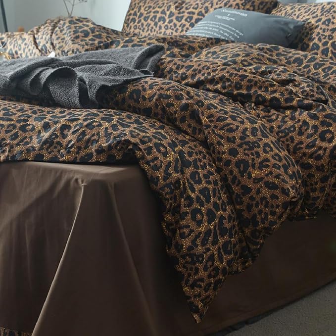 LifeTB Leopard Print King Size Comforter Set Animal Cheetah Printed Comforter Soft Fluffy 3 Pieces Floral Bedding Comforter with 2 Pillowcases Farmhouse Leopard Print Comforter Set for All Season