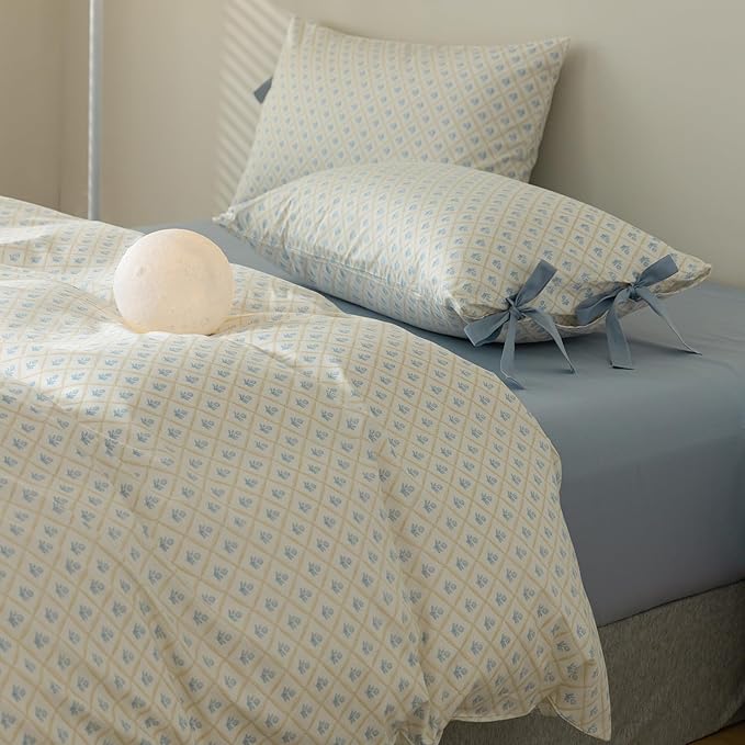 LifeTB Blue Floral Comforter Set Twin XL Cute Flower Comforter Set Cottagecore Botanical Bedding Comforter Twin XL for Teens Girls Aesthetic White Blue Grid Comforter with 2 Bow Ties Pillowcases