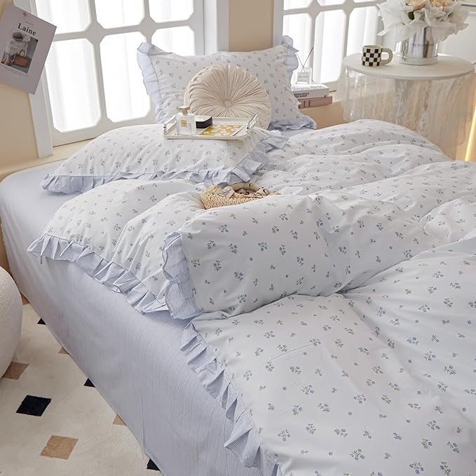 LifeTB Floral Lace Duvet Cover Queen Cute Blue Flower Duvet Cover Romantic Ruffle Comforter Cover Vintage Princess Lace Beddding Cover Botanical Floral Comforter Cover Cottagecore Bedding Set Queen