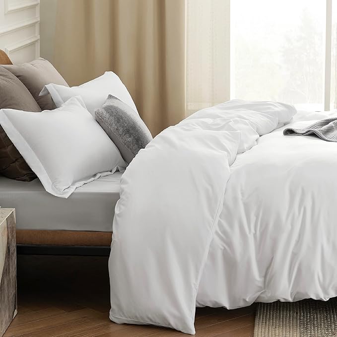 Bedsure Duvet Cover Oversized King Size - Only Includes 1 Duvet Cover (120"x98"), Hotel Luxury Soft Double Brushed All Season Bedding for Kids & Adults, Zipper Closure, NO Comforter, White