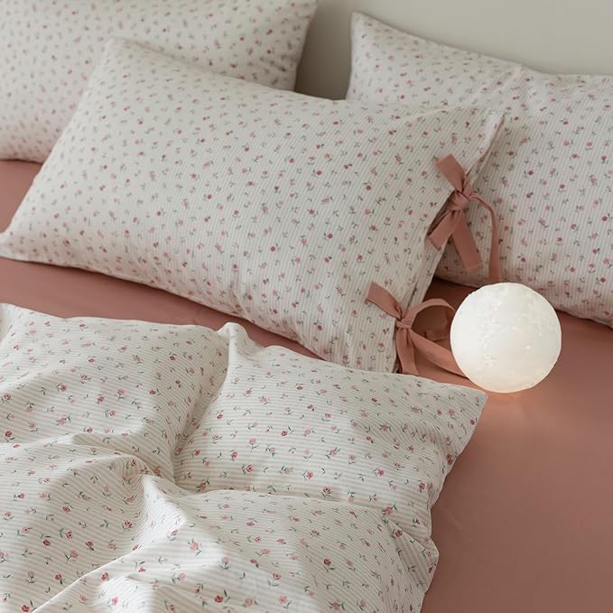 LifeTB Boho Farmhouse Comforter Set Twin XL Botanical Floral Bedding Comforter with 2 Bow Tie Pillowcases Coquette Flowers Comforter Soft Fluffy Cottagecore Floral Stripes Bedding Set for Teen Girls