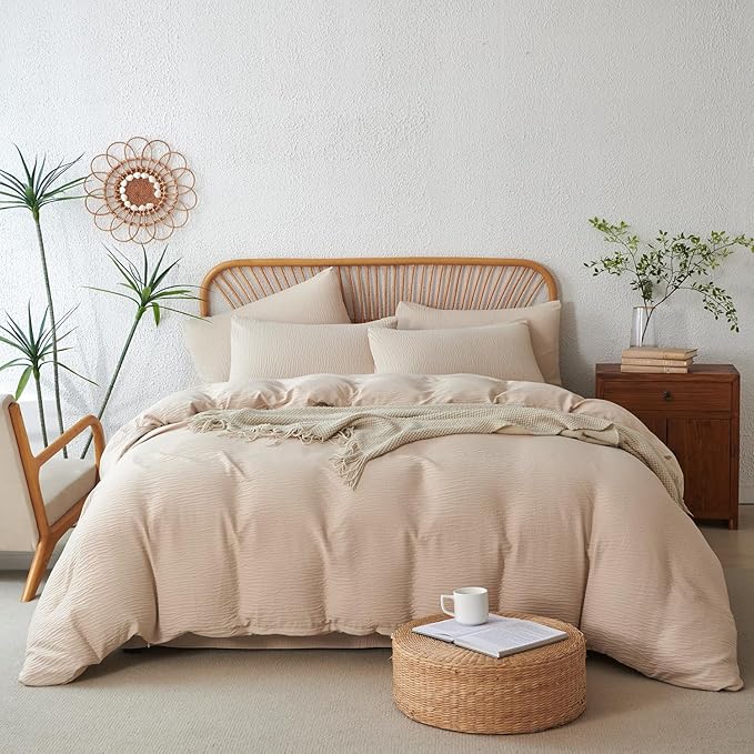 King Duvet Cover Set - 3 Piece Luxury Double-Layer Crinkle Gauze Bedding in Beige, All Season Soft Breathable Comfy Microfiber with Zipper Closure