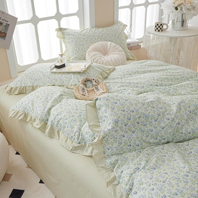 LifeTB Green Floral Comforter Set Twin XL Romantic Ruffled Comforter Blue Flower Bedding Comforter Set Soft Microfiber Floral Bedding Set Lightweight Fluffy Vintage Botanical Comforter for All-Season