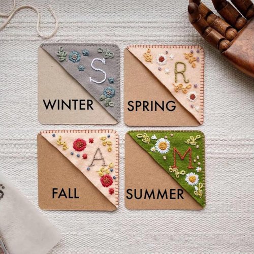 MOTEERLLU Personalized Hand Embroidered Corner Bookmark with A-Z Initial, Cute Book Markers for Reading Women, Book Lovers Gifts for Friends Mom & Teachers, 3.74"(Fall-n)