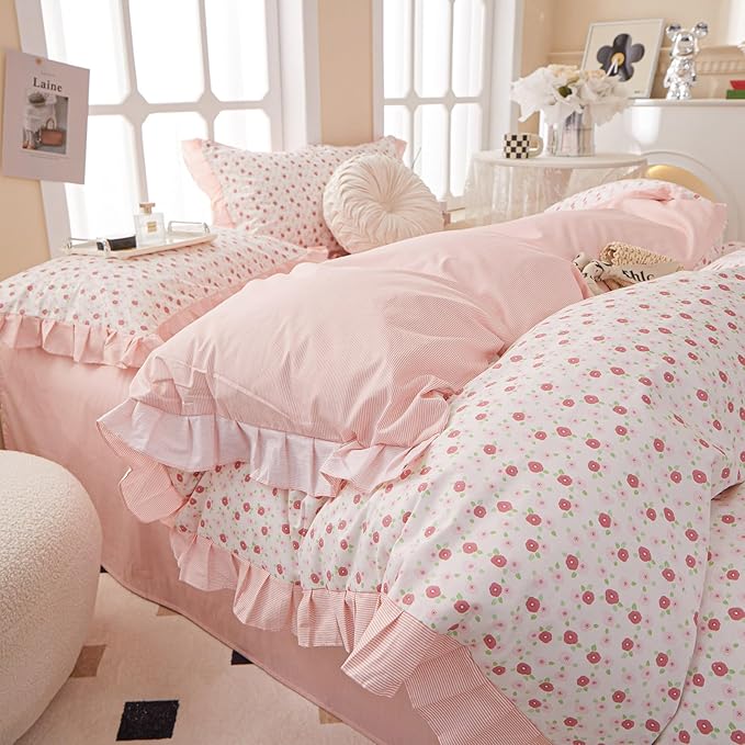Pink Floral Comforter Set Full Romantic Ruffle Comforter with 2 Pillowcases Vintage Botanical Flowers Comforter Set for Girls Women Fluffy Soft Reversible Stripes Bedding Set with Lace for All Seasons