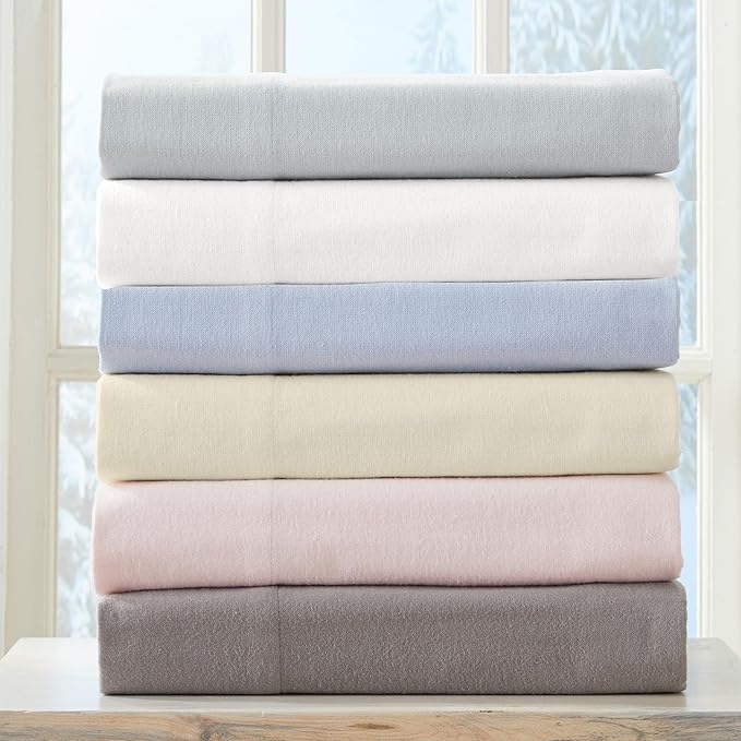 Market & Place 100% Cotton King Flannel Sheet Set | 4 Piece Deep Pocket Solid Cozy Winter Bed Sheets | Double Brushed for Extra Softness & Comfort | Chalet Collection (King, White)