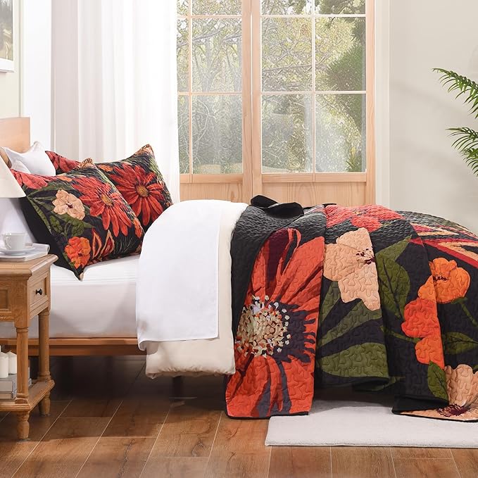Andency Floral Boho California King Quilt Bedding Set Black, 3 Pieces Farmhouse Flower Botanical Summer Oversized King Bedspreads, Soft Reversible Lightweight Microfiber Coverlet Set, 104"x112"