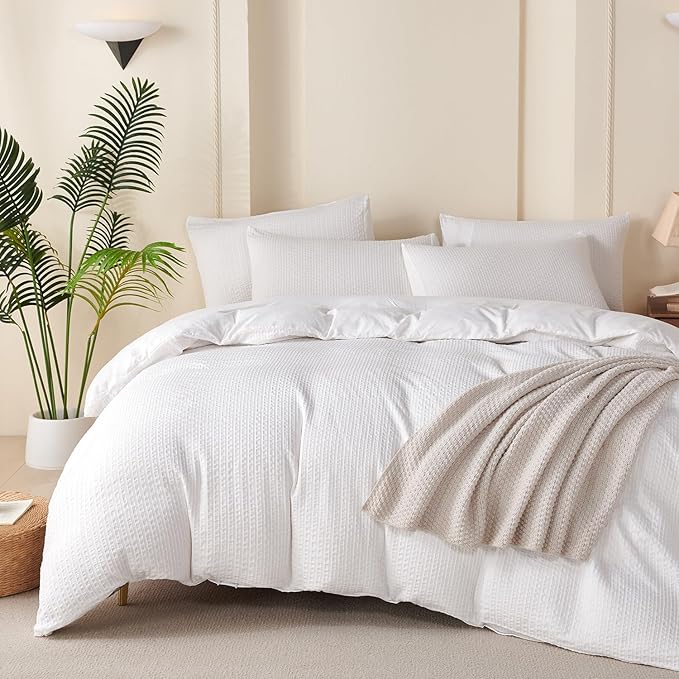 Duvet Cover King Striped White Soft Luxury Washed Jacquard Microfiber Stripes Pattern 3 Pieces Bedding Set for All-Season with Zipper Closure, Lightweight Comfort Breathable