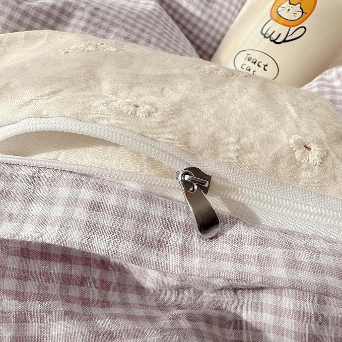LifeTB Purple Gingham Duvet Cover Queen Cozy Washed Microfiber Purple Checkered Plaid Duvet Cover with 2 Pillowcases Romantic White Lace Comforter Cover 3 Pieces Gingham Grid Bedding Set