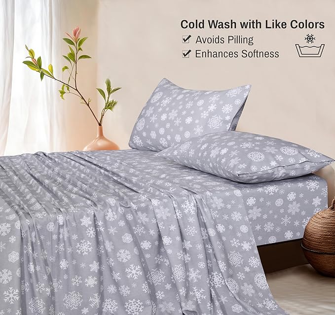 RUVANTI Flannel Sheets King Size - 100% Cotton Brushed King Size Sheets Set - Deep Pockets 16 Inches Bed Sheets - All Seasons Breathable & Extra Soft - Warm & Cozy, 4 Piece, Snowflakes