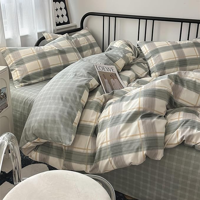 Plaid King Comforter Set Geometric Plaid Grid Comforter Set Fluffy Microfiber Bedding Comforter Farmhouse Checkered Comforter Set for All Season 3 Piece Plaid Bedding Comforter Set King Size Bed Set