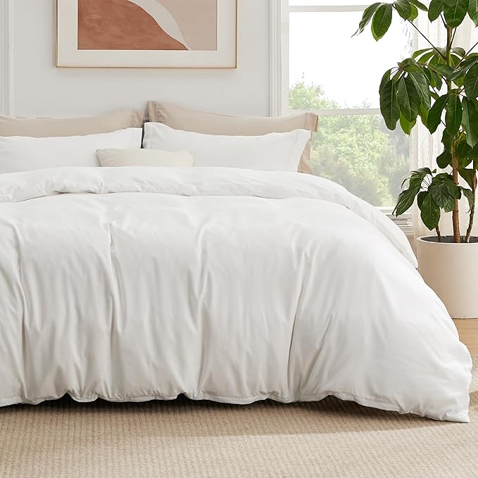 Bedsure Duvet Cover with Fitted Sheet Queen - Warm Deep Pocket, Hotel Luxury Soft Double Brushed Bedding Set with Zipper Closure, 1 Duvet Cover, 1 Fitted Sheet, 2 Pillow Shams, NO Comforter, White