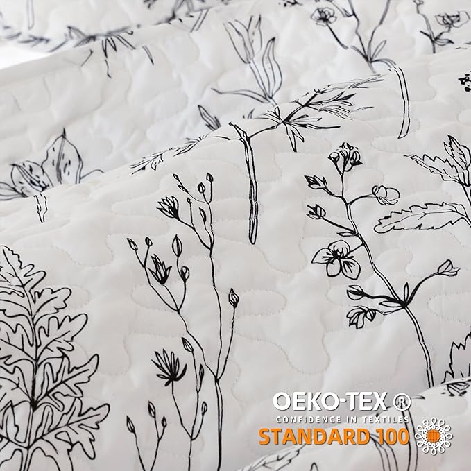 JANZAA Quilt King Size White Quilt Bed Spread Boho Quilt with Floral Pattern Microfiber Quilts Set 3 Pieces Lightweight Comforter Reversible Bedding Set 1Quilt（104x90 inches） and 2 Pillow Cases