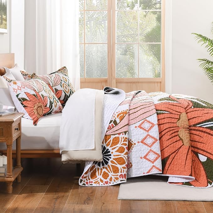 Andency Floral Boho California King Quilt Bedding Set Pink, 3 Pieces Farmhouse Flower Botanical Summer Oversized King Bedspreads, Soft Reversible Lightweight Microfiber Coverlet Set, 104"x112"
