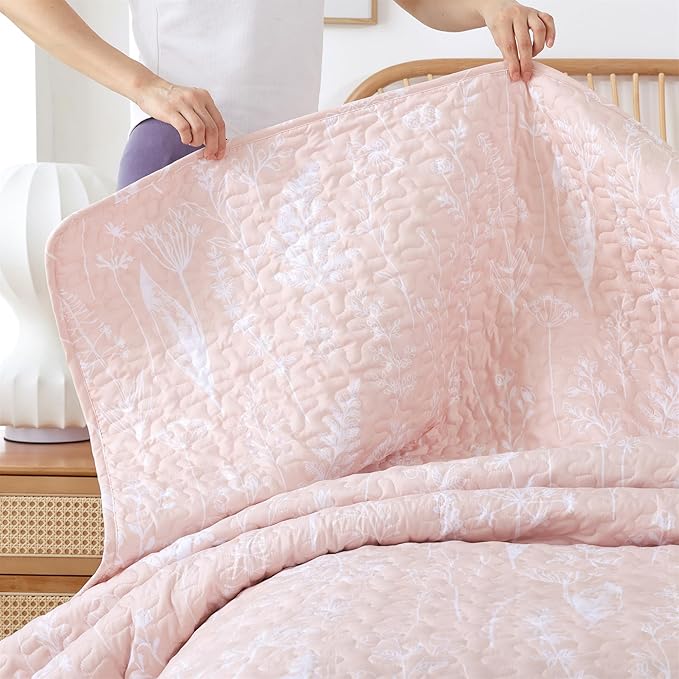 JANZAA Quilt King Size Blush Quilt Botanical with Floral Pattern Microfiber Bedspreads King Size 3 Pieces Lightweight Comforter Reversible Bedding Set with 2 Pillowcases