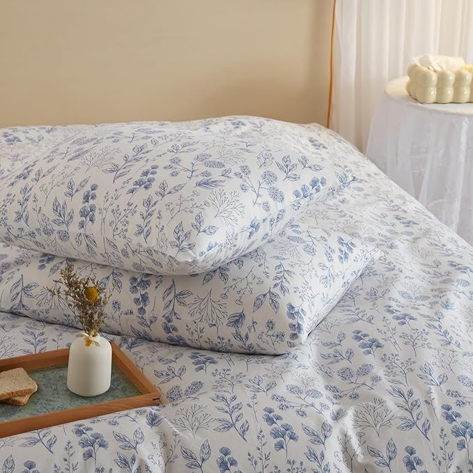 HighBuy White Blue Floral Cottagecore Boho Comforter Set, Full Size, 3 Piece, 1 Comforter & 2 Pillowcases, All Season