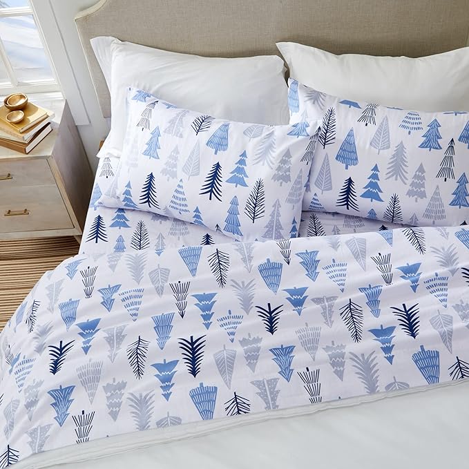 Market & Place 100% Turkish Cotton Flannel Sheet Set | 3 Piece Deep Pocket Novelty Cozy Winter Bed Sheets | Double Brushed for Extra Softness & Comfort | Alpine Collection (Twin, Blue Forest)