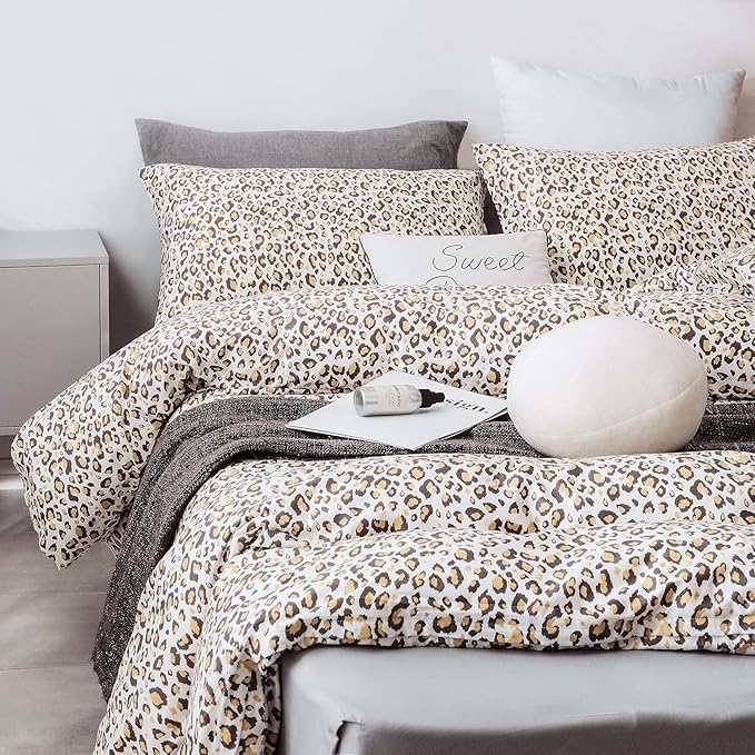 LifeTB Animal Cheetah Print Comforter Set King 3 Pieces Floral Leopard Print Comforter Set 1 King Comforter with 2 Pillowcases Chic Leopard Pattern Bedding