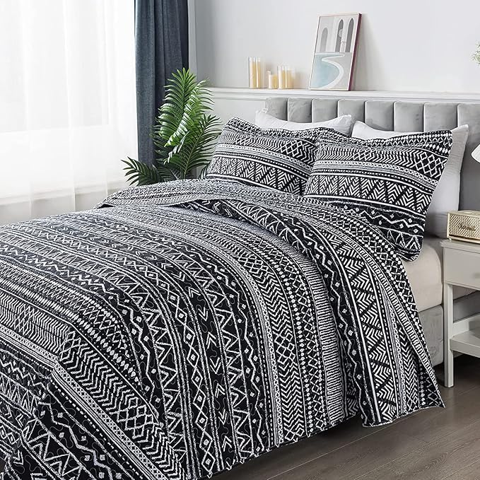 Travan 3-Piece King Quilt Set Striped Pattern Microfiber Soft Lightweight Bedding Set with Shams for All Season, Black Strips, King Size