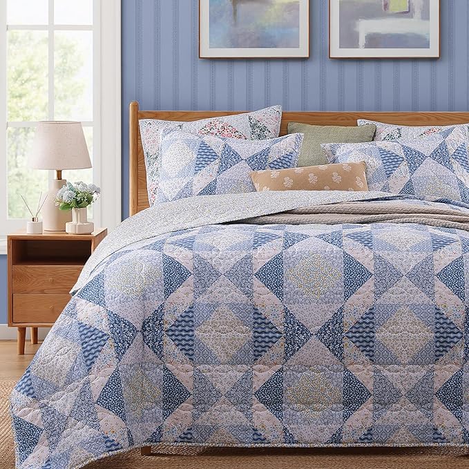Quilt Set Queen Size, Patchwork Blue Marigold Floral Quilt Sets, Reversible Bedspread Lightweight and Breathable for All Seasons, Soft Quilted Bedspread with 2 Pillow Shams