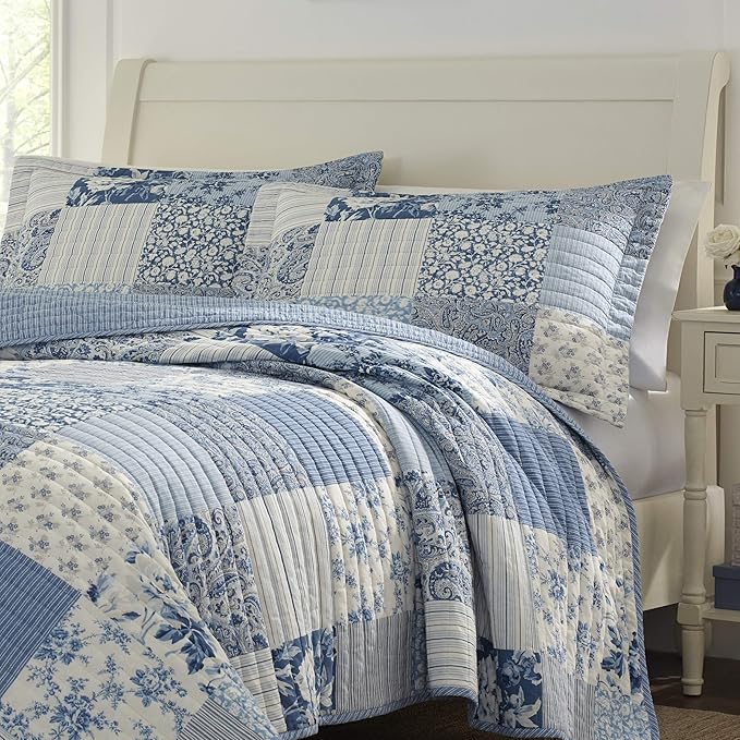 Laura Ashley - Twin Quilt Set, Reversible Cotton Bedding with Matching Sham, Medium-Weight for Year Round Use, Dorm Essentials (Paisley Printed Patchwork Blue)