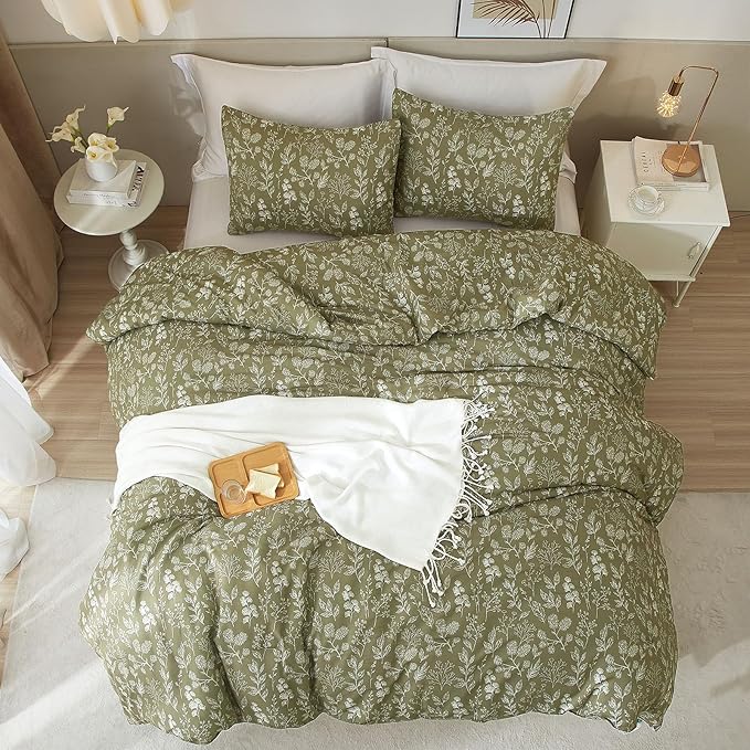 EAVD Vintage Style Garden Olive Green Floral Duvet Cover Queen Soft Cotton Chic Small Floral Bedding Set with 2 Pillowcases Reversible Fresh Botanical Duvet Cover with Zipper Closure