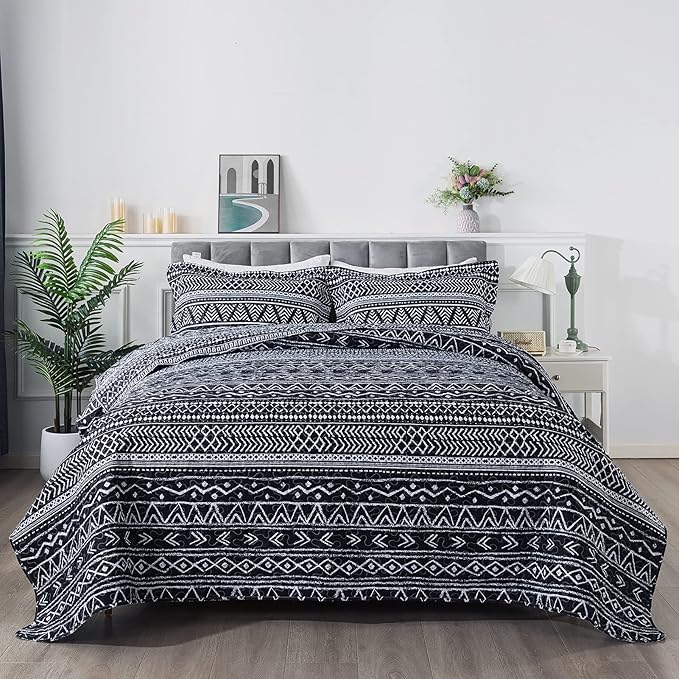 Travan 3-Piece King Quilt Set Striped Pattern Microfiber Soft Lightweight Bedding Set with Shams for All Season, Black Strips, King Size