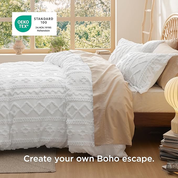 Bedsure Boho Duvet Cover Cal King Size, Soft & Comfortable Elegant Design Boho Bedding for Decoration, Machine Washable Comforter Cover for All Seasons,Includes 1 Duvet Cover & 2 Pillow Shams,White