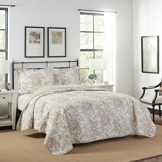 Laura Ashley - Queen Quilt Set, Reversible Cotton Bedding with Matching Shams, Home Decor for All Seasons (Bedford Mocha, Queen)
