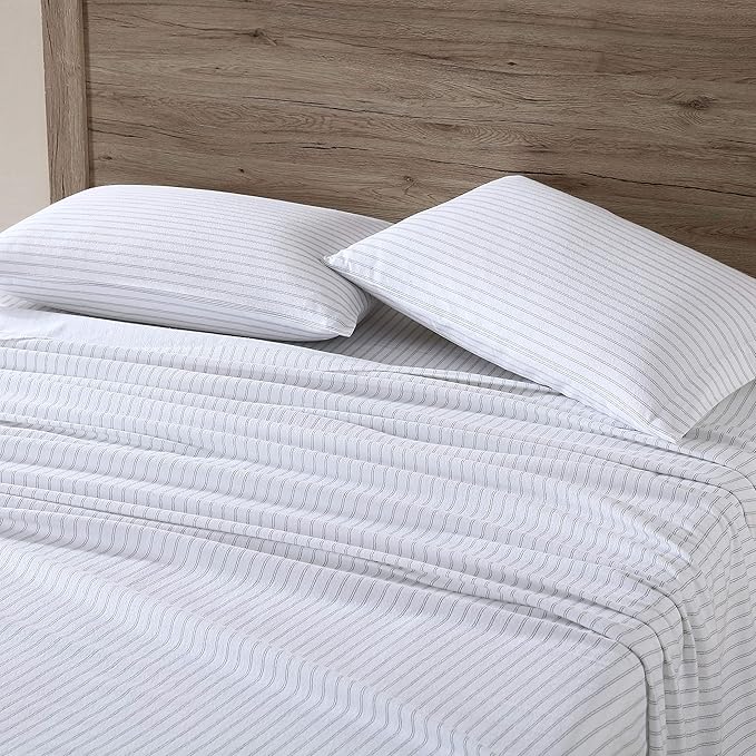 Eddie Bauer - Flannel Sheets King Size, Anti-Pilling & Wrinkle Resistant Cotton, Touchably Soft for All-Season Comfort - Bed Sheets with Matching Pillowcases & Fitted Sheet (Trail Stripe Grey)